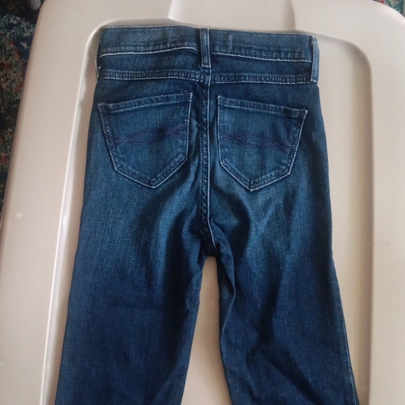Abercrombie high-waist jeans with zippers at ankles - Picture 4 of 4